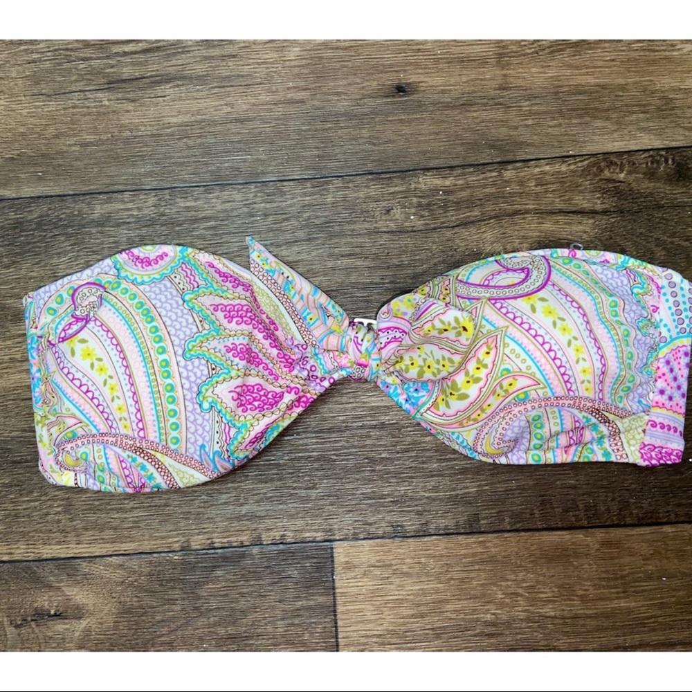 Victoria’s Secret Bikini Top - Picture 1 of 7